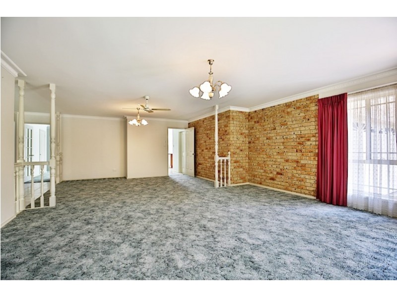 64 YURUNGA DRIVE, North Nowra NSW 2541