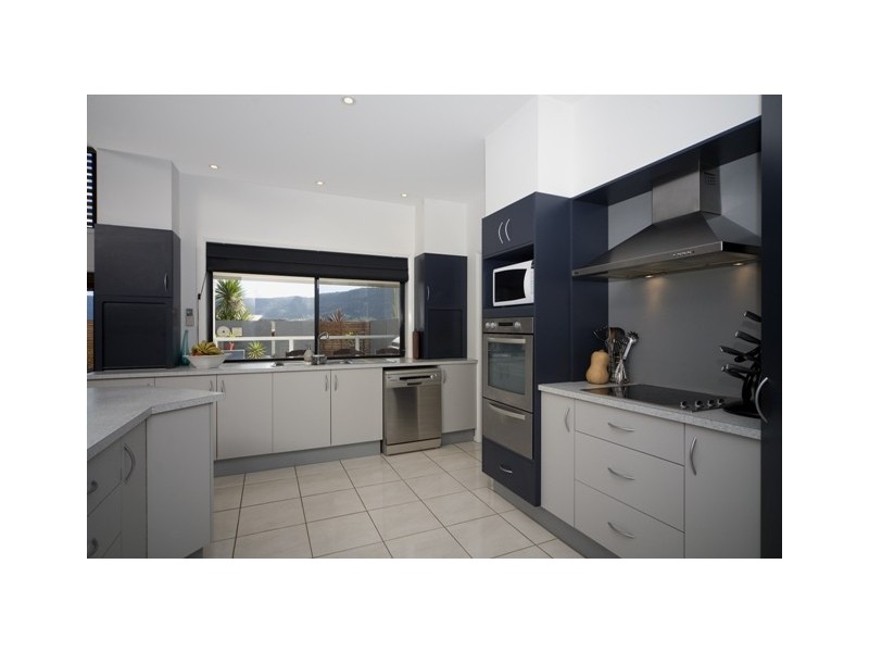 5 The Concourse, Cambewarra NSW 2540