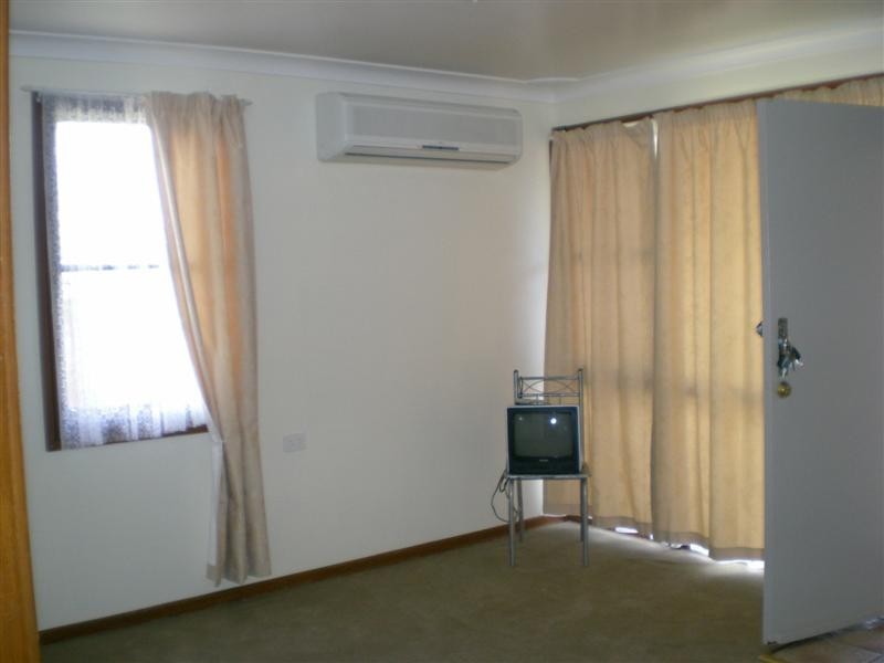 243 Kinghorne Street, Nowra NSW 2541