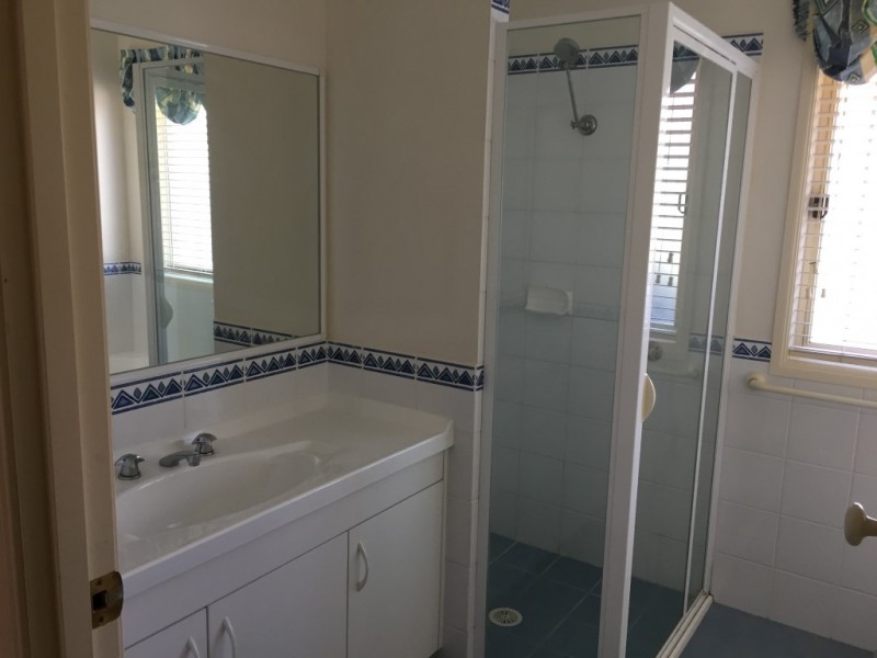 15 HOLLINGSWORTH CRESCENT, Callala Bay NSW 2540