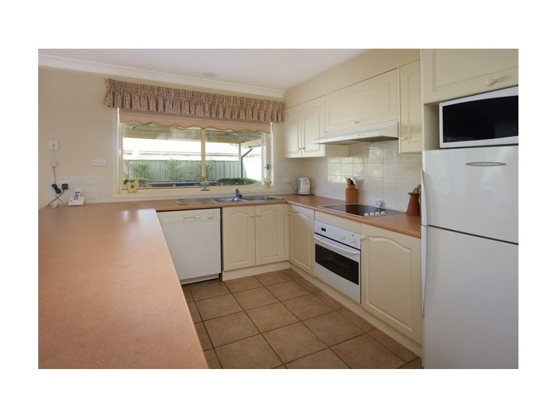 129 Scott Street, Shoalhaven Heads NSW 2535