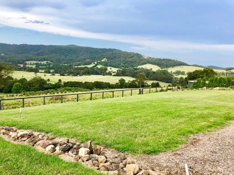 2 Connors Creek Rd, Berry NSW 2535