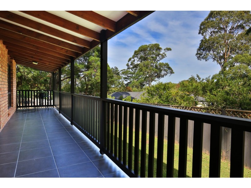 16 Windsor Drive, Berry NSW 2535