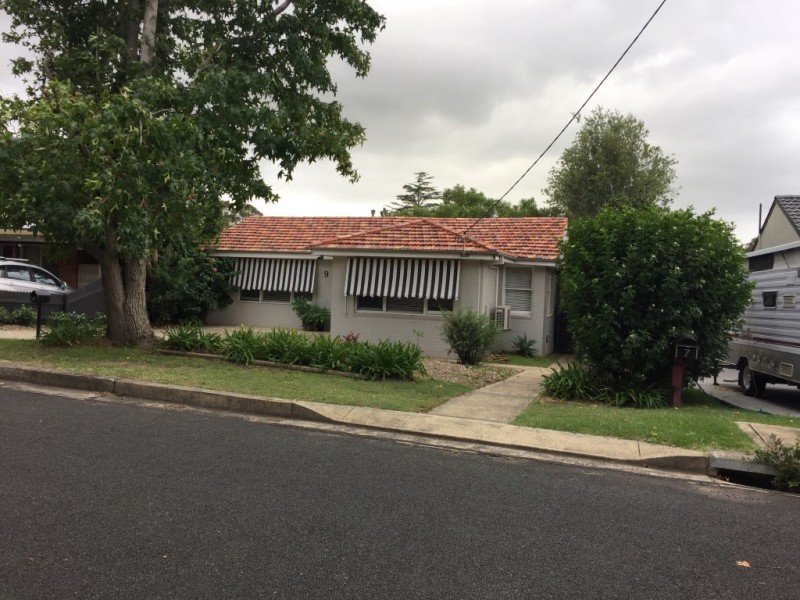 9 HEWLETT AVENUE, North Nowra NSW 2541