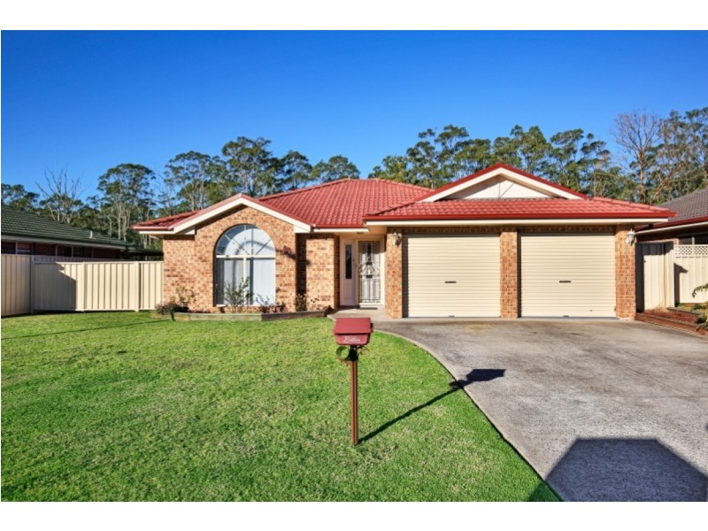 13 JEWEL STREET, Worrigee NSW 2540