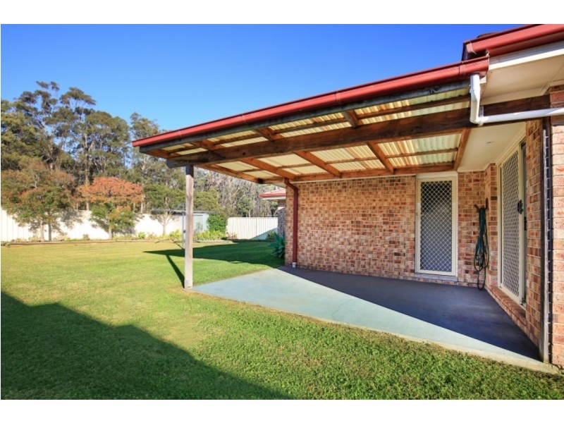 13 JEWEL STREET, Worrigee NSW 2540