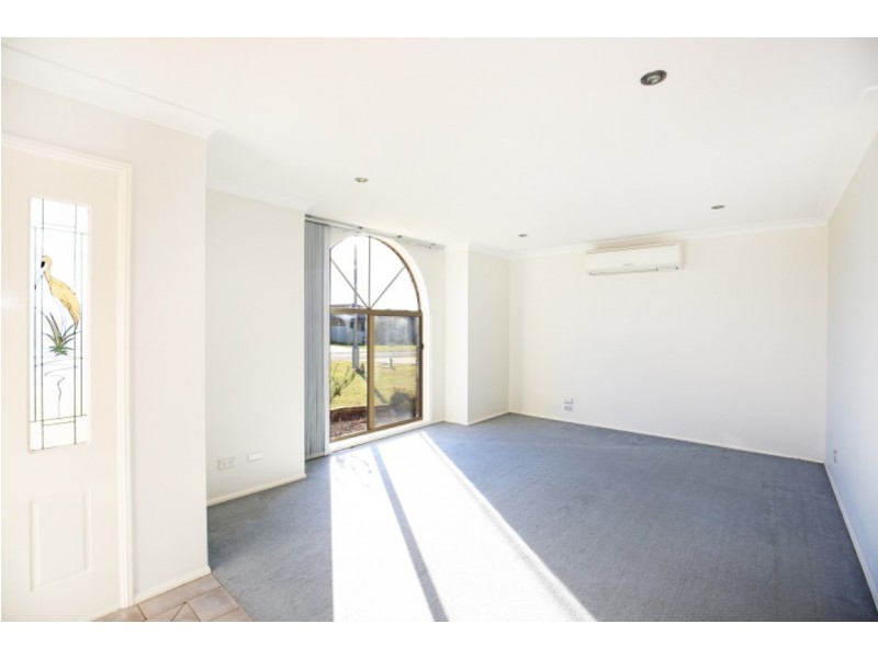 13 JEWEL STREET, Worrigee NSW 2540