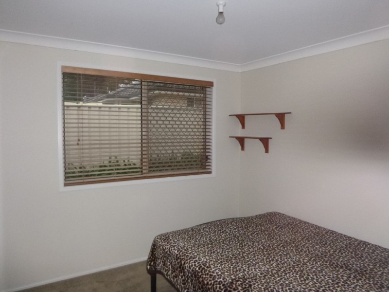 24 LIGHTWOOD DRIVE, West Nowra NSW 2541