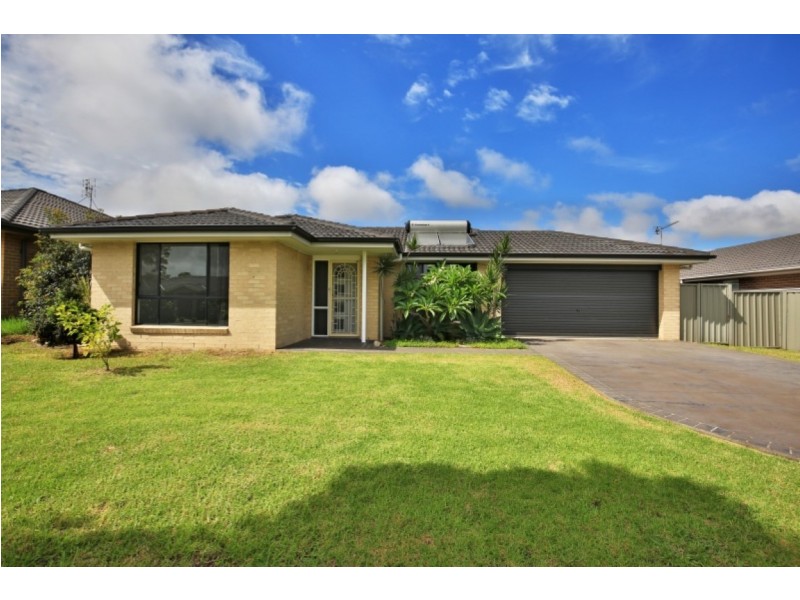 17 TERRALLA GROVE, South Nowra NSW 2541
