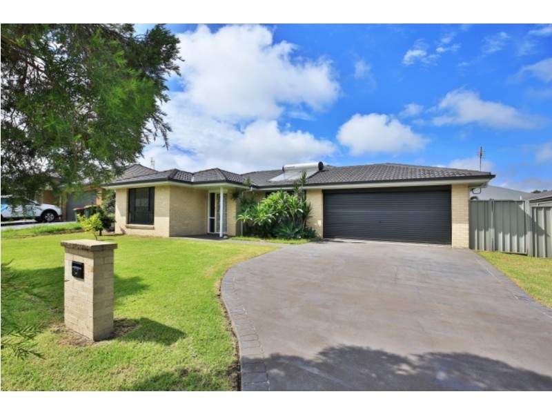 17 TERRALLA GROVE, South Nowra NSW 2541