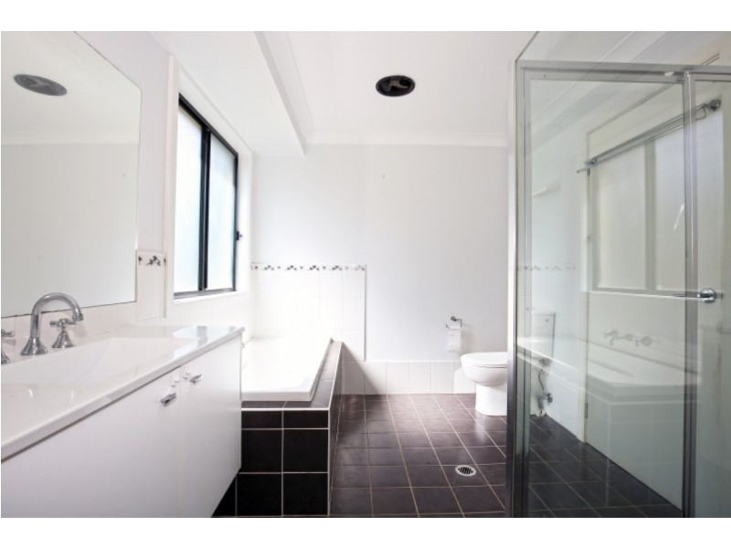 17 TERRALLA GROVE, South Nowra NSW 2541