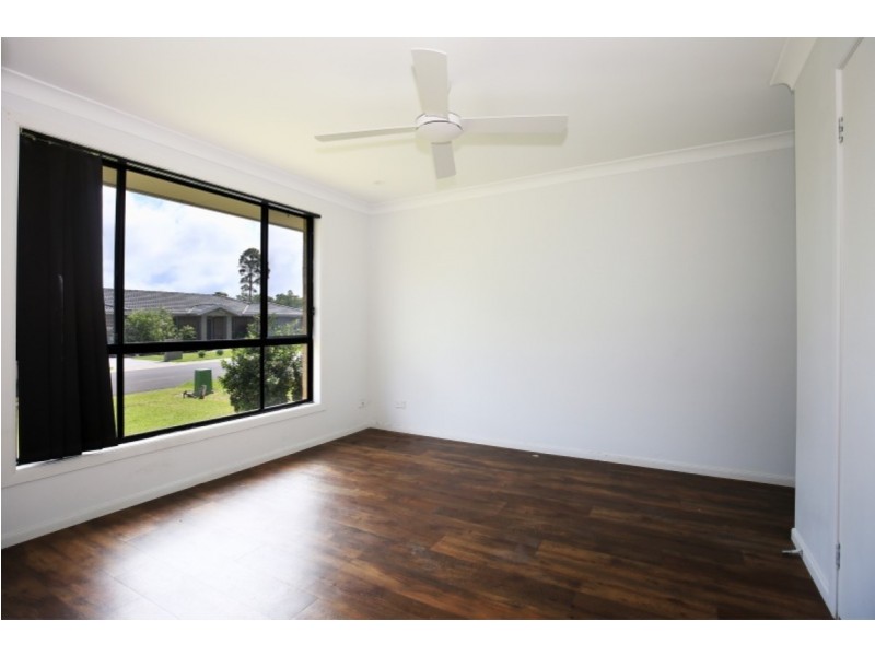 17 TERRALLA GROVE, South Nowra NSW 2541