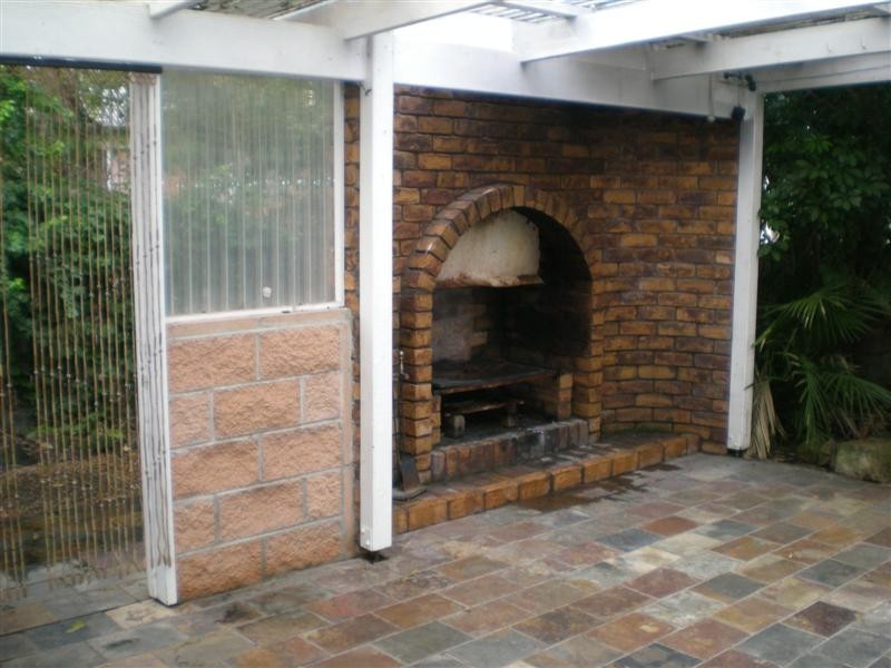 112 HILLCREST AVENUE, South Nowra NSW 2541