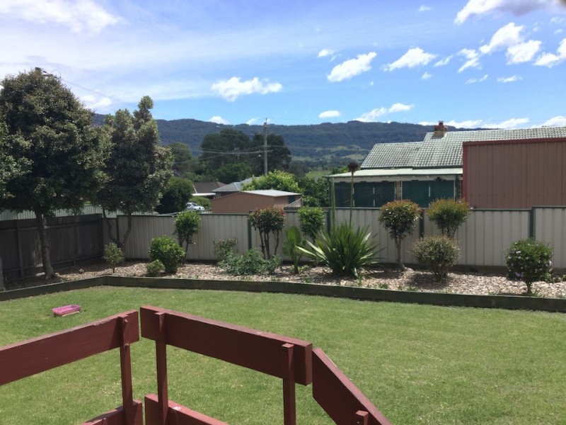2 Alfred Street, Bomaderry NSW 2541