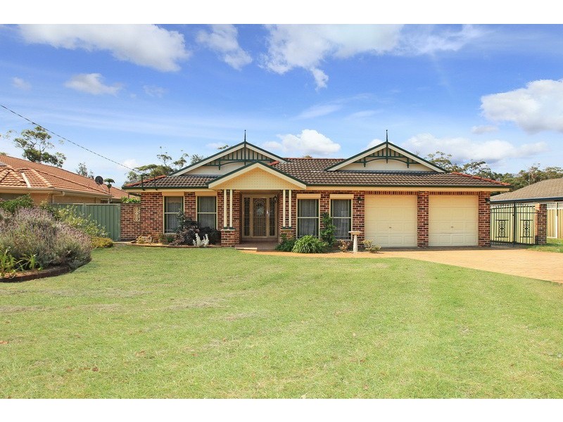 129 Scott Street, Shoalhaven Heads NSW 2535