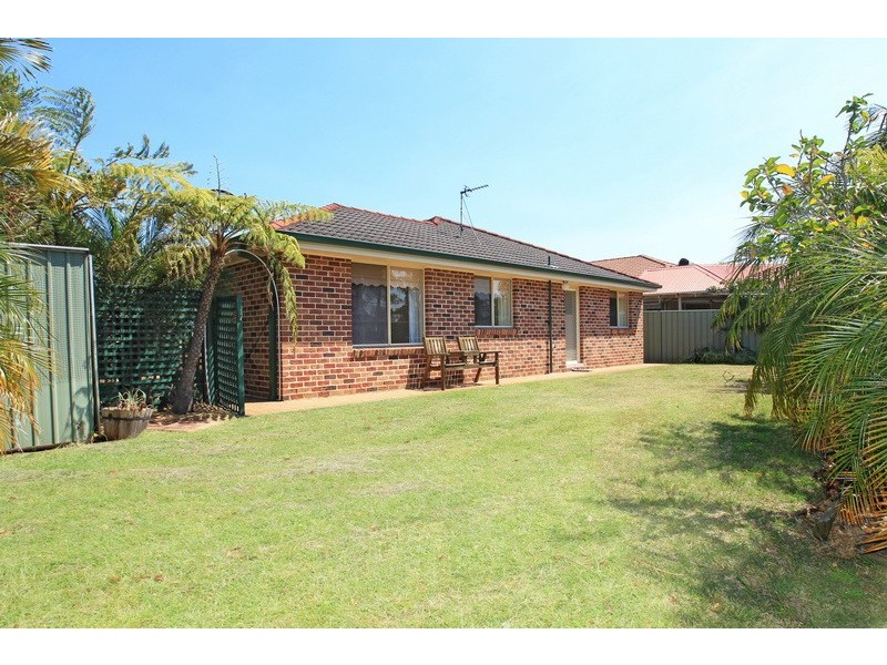 129 Scott Street, Shoalhaven Heads NSW 2535