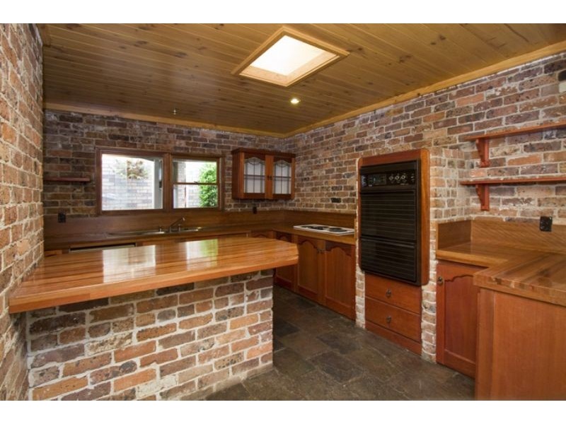 20 Windsor Drive, Berry NSW 2535