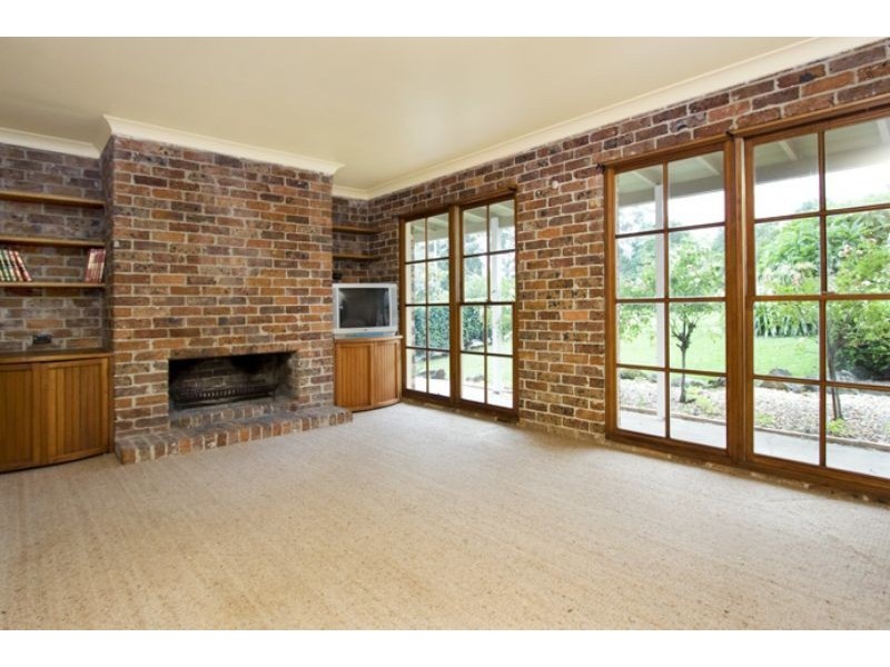 20 Windsor Drive, Berry NSW 2535