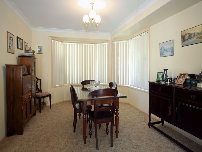 34 Tartarian Crescent, Bomaderry NSW 2541