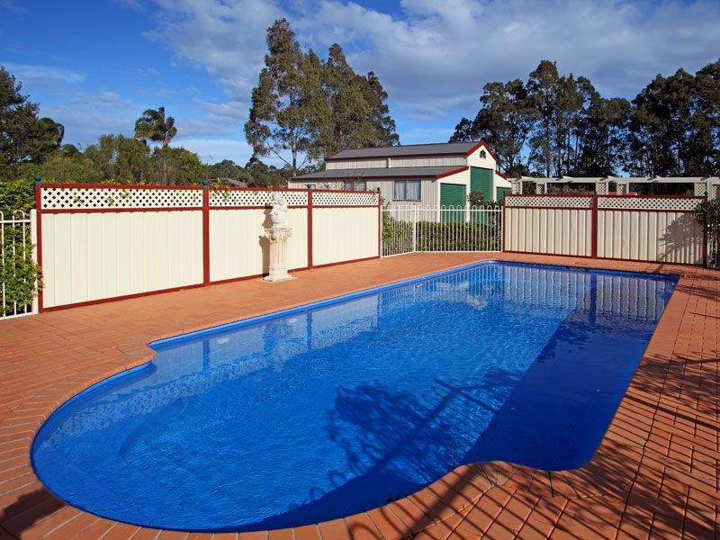 34 Tartarian Crescent, Bomaderry NSW 2541