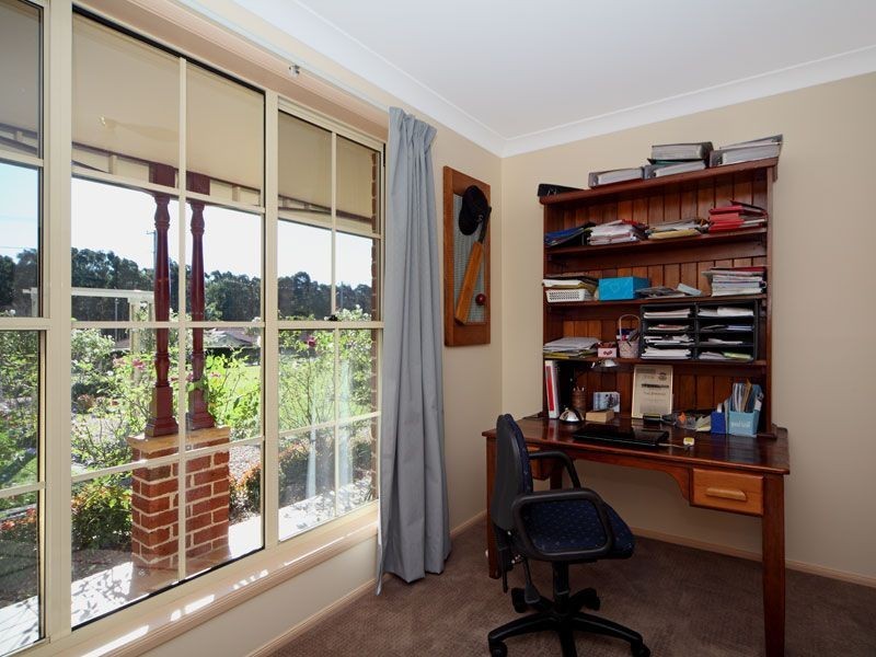 34 Tartarian Crescent, Bomaderry NSW 2541