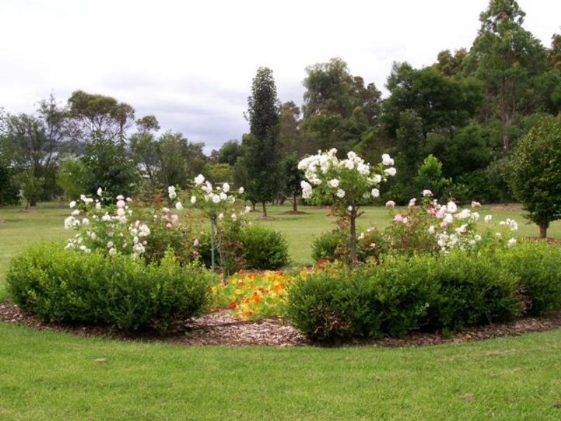 20 Tartarian Crescent, Bomaderry NSW 2541
