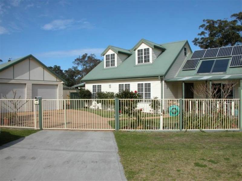 38 Renown Avenue, Shoalhaven Heads NSW 2535