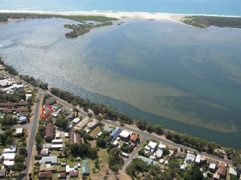 38 Renown Avenue, Shoalhaven Heads NSW 2535