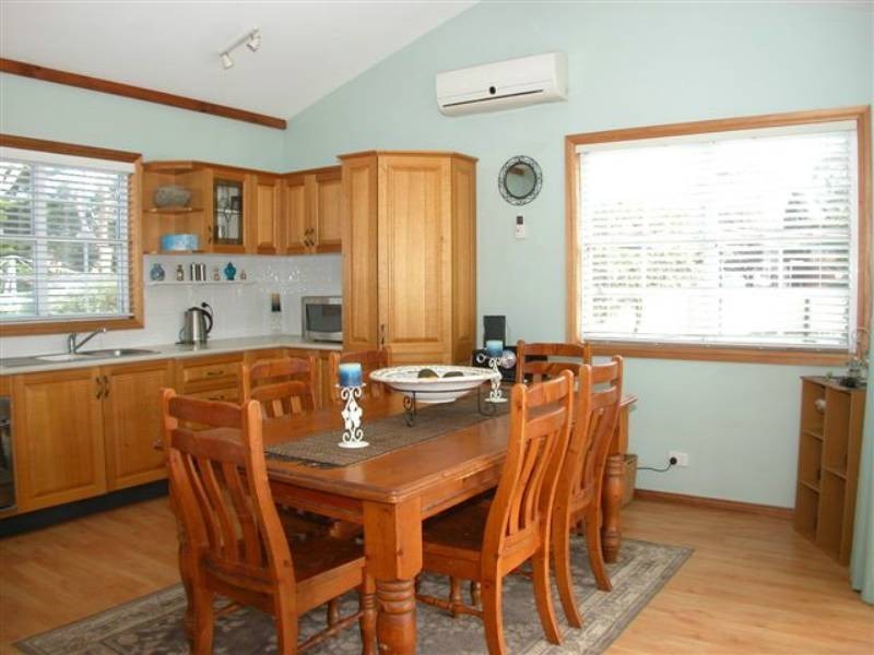 38 Renown Avenue, Shoalhaven Heads NSW 2535