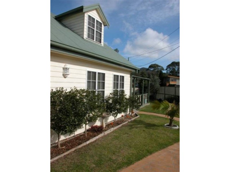 38 Renown Avenue, Shoalhaven Heads NSW 2535