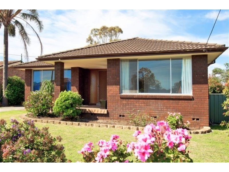2 Davison Drive, Shoalhaven Heads NSW 2535