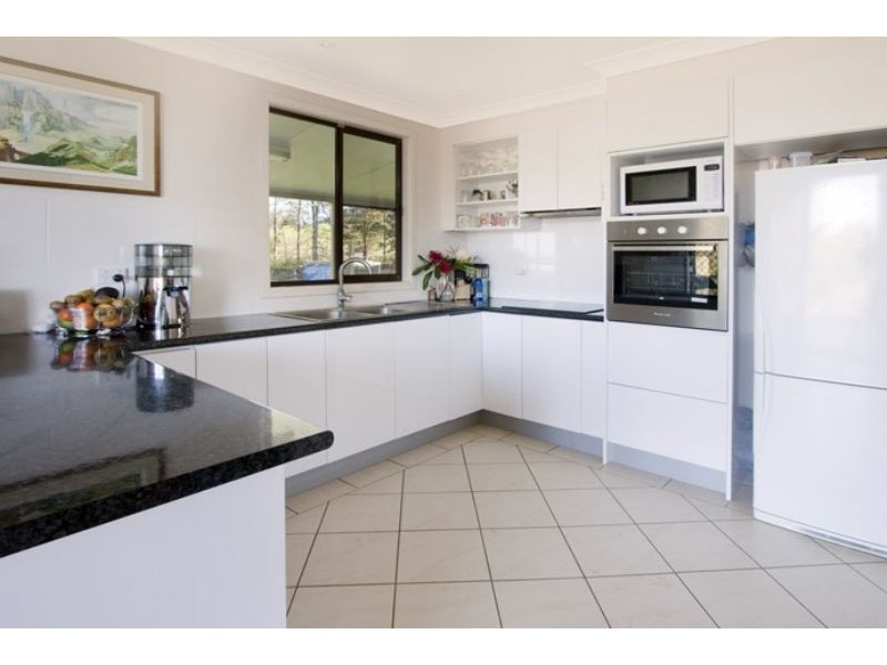 335 Strongs Road, Berry NSW 2535