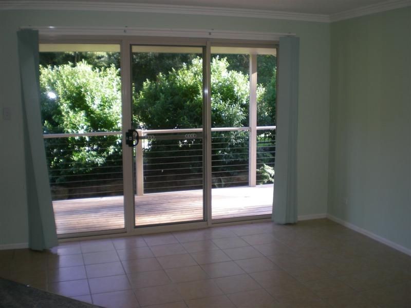 64 Brinnawarr, Bomaderry NSW 2541