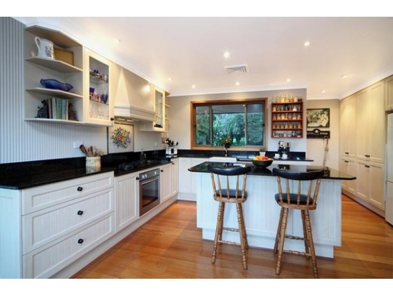 10 Tomlins Road, Berry NSW 2535