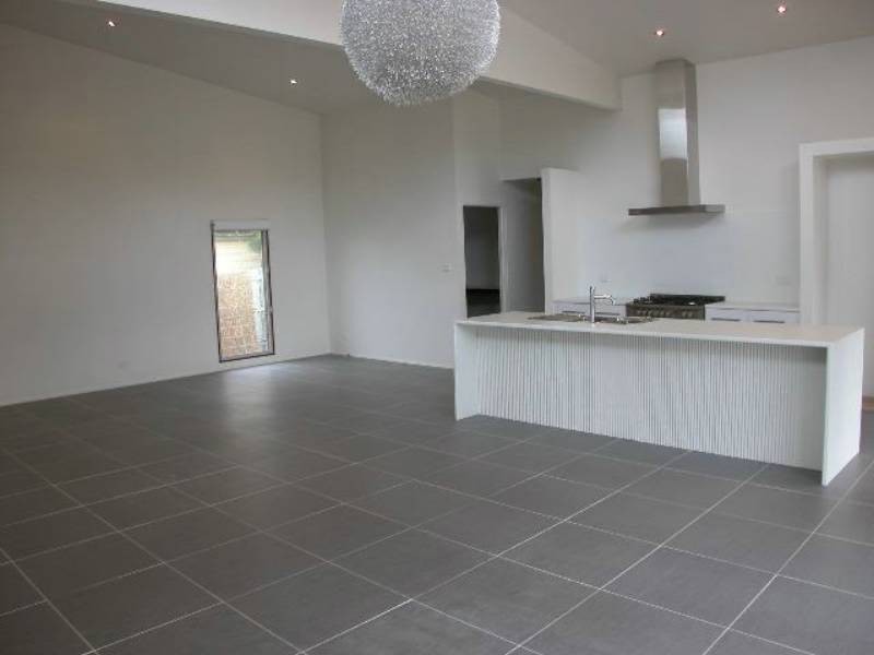 42 Ravenscliff Road, Shoalhaven Heads NSW 2535
