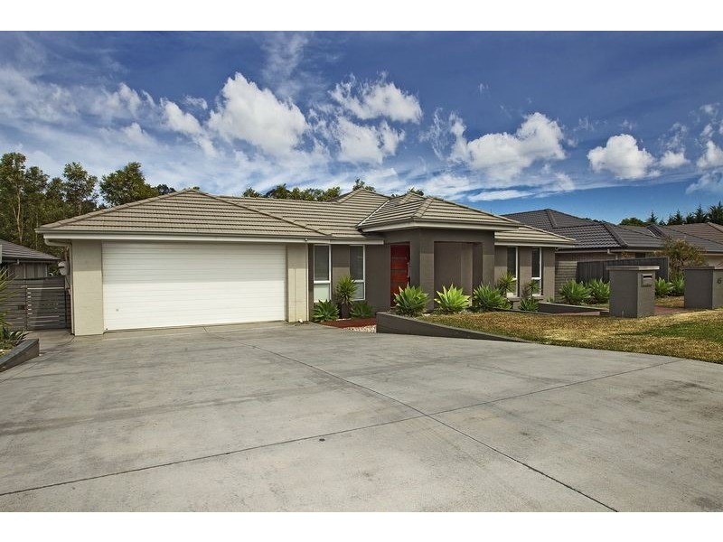 45 Emerald Drive, Meroo Meadow NSW 2540