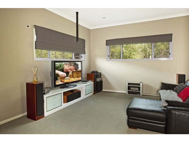 45 Emerald Drive, Meroo Meadow NSW 2540