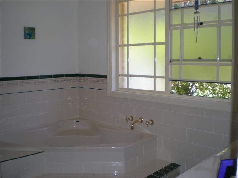 8 Thomas Place, Berry NSW 2535