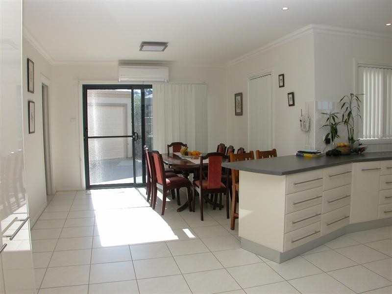 49 River Road, Shoalhaven Heads NSW 2535