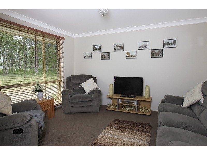 9 Burrallee Drive, Worrigee NSW 2540