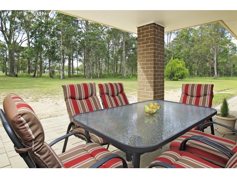 9 Burrallee Drive, Worrigee NSW 2540