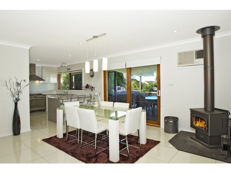 10 Kongoola Avenue, Cambewarra NSW 2540