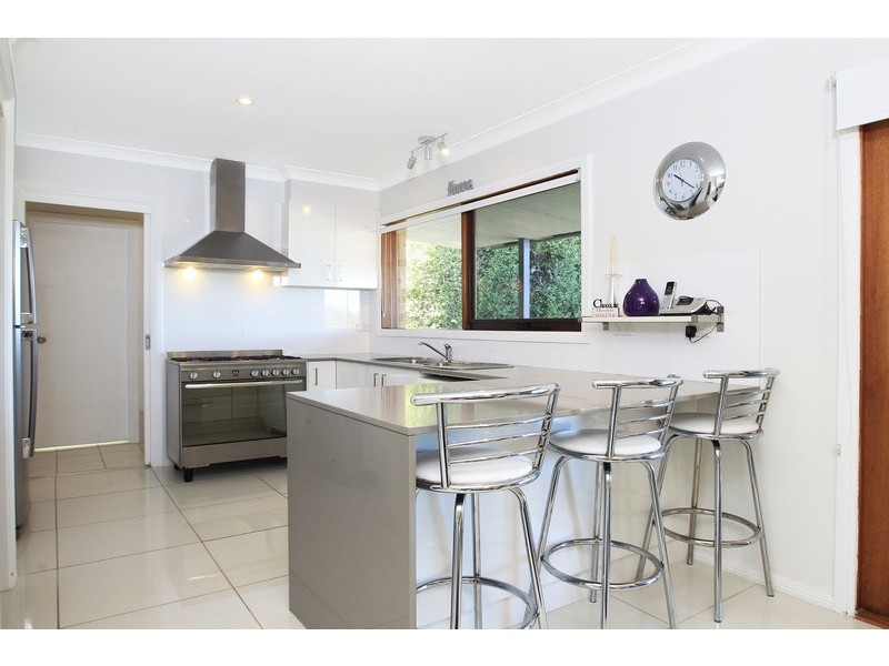 10 Kongoola Avenue, Cambewarra NSW 2540