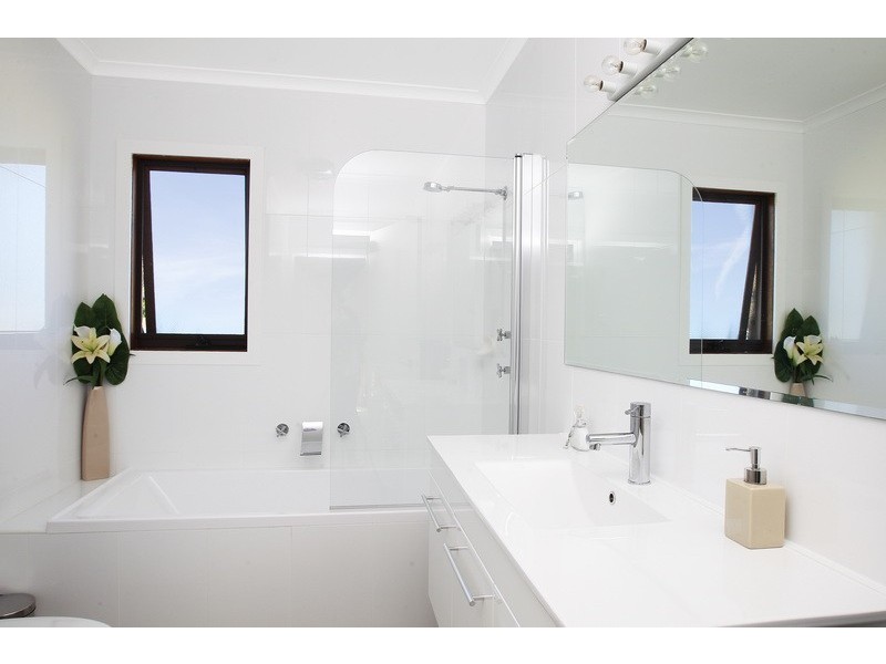 10 Kongoola Avenue, Cambewarra NSW 2540