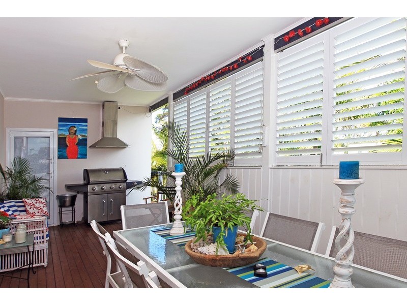 25 Woolstencraft Street, Shoalhaven Heads NSW 2535