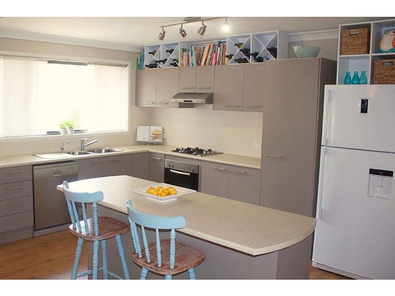 3 Ruby Lane, Meroo Meadow NSW 2540