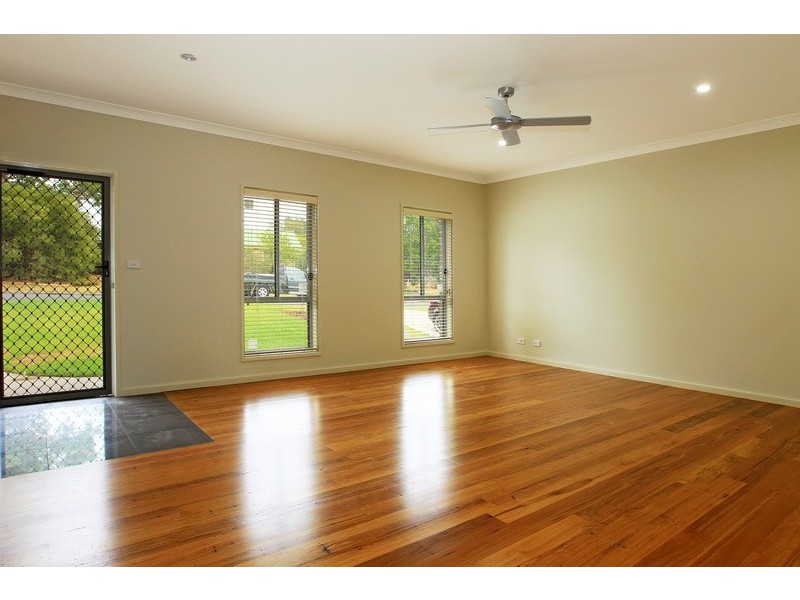 2-12 RENDAL AVE, North Nowra NSW 2541