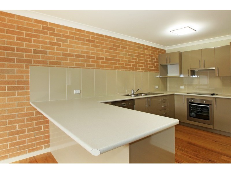 2-12 RENDAL AVE, North Nowra NSW 2541