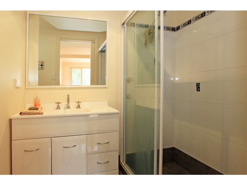 3/64 Brinnawarr Street, Bomaderry NSW 2541