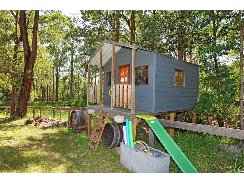 25 Housten Place, Berry NSW 2535